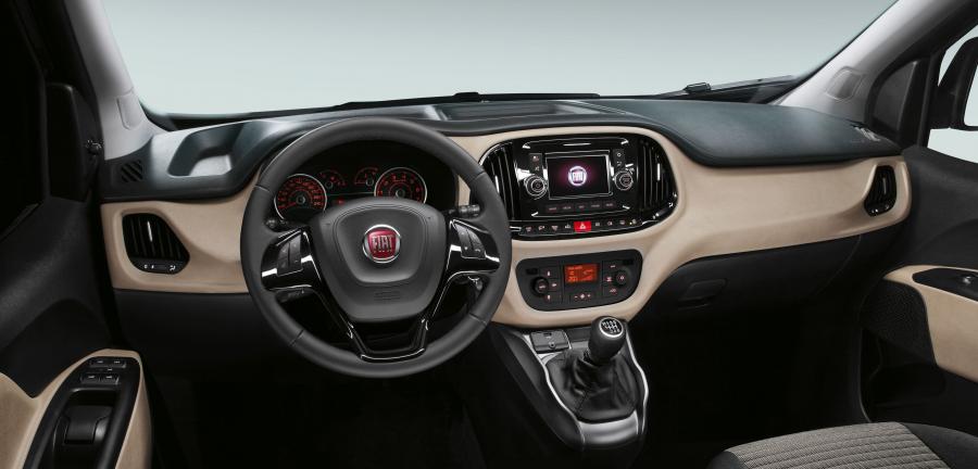 Торпедо Fiat Doblo (152) 2015 года  (фото 46 из 47)